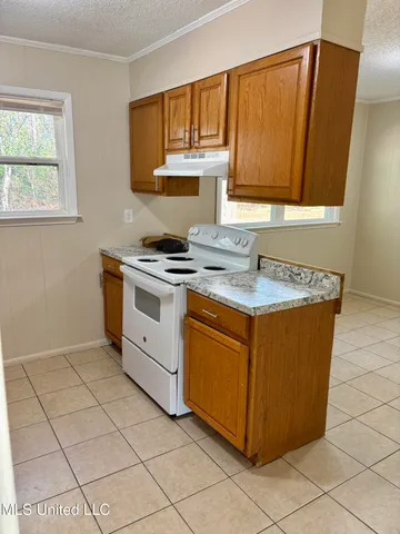 $1,200 | 1616 Timber Lane Road, Gautier, MS 39553