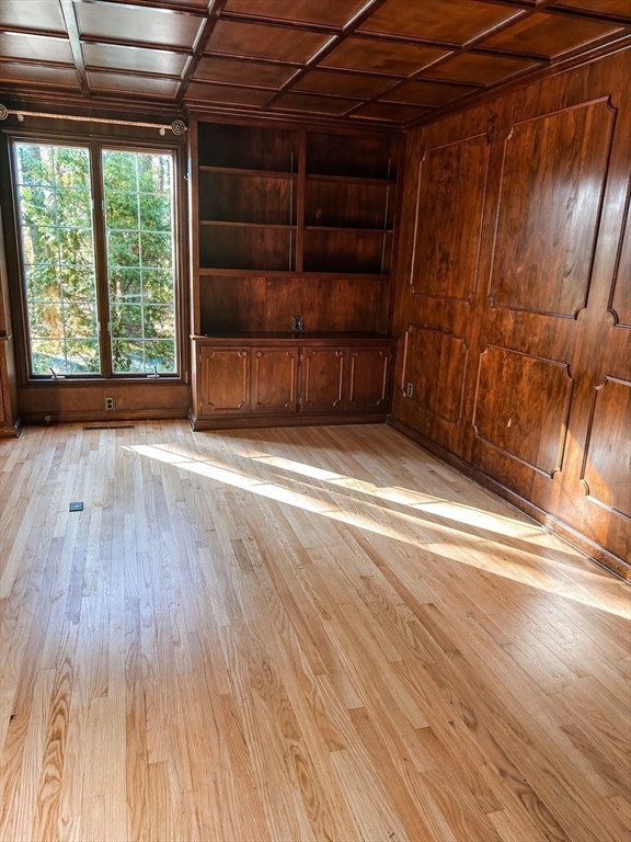12 Woodland Road Westfield, MA 01085 - Photo 22 of 24