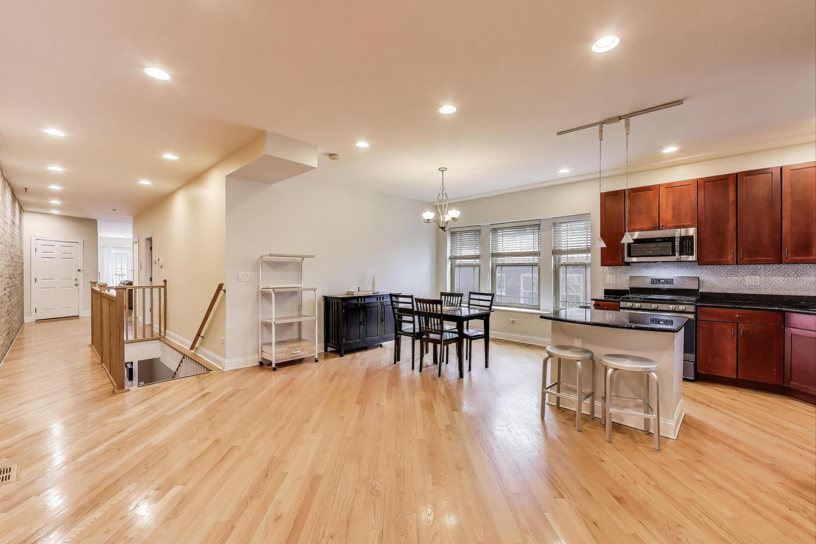 911 Maple Avenue, Unit 1N Evanston, IL 60202 - Photo 11 of 29 a view of kitchen with microwave and cabinets