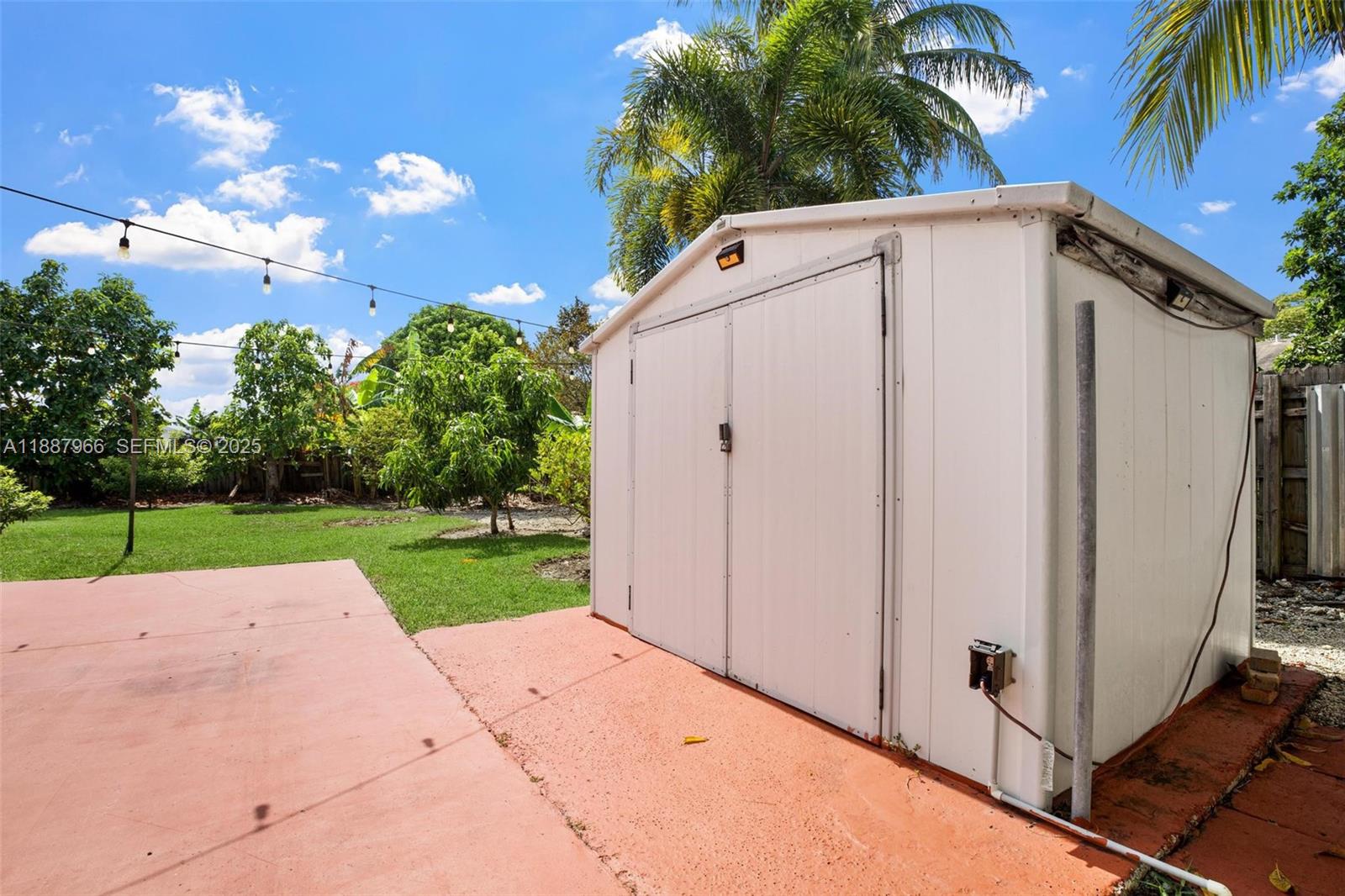 13211 Southwest 262nd Terrace Homestead, FL 33032 - Photo 31 of 39