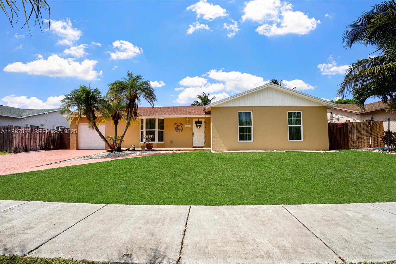 13211 Southwest 262nd Terrace Homestead, FL 33032 - Photo 38 of 39
