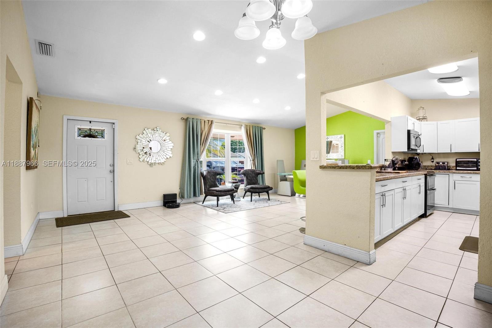 13211 Southwest 262nd Terrace Homestead, FL 33032 - Photo 6 of 39