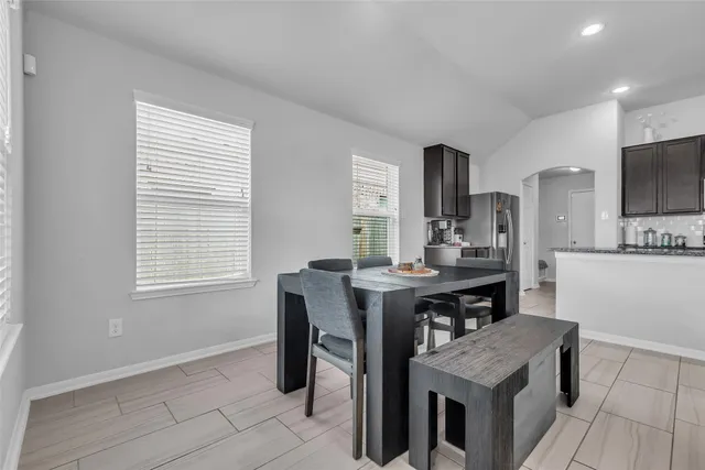 $272,700 | 15322 Laceleaf Trail, Houston, TX 77044