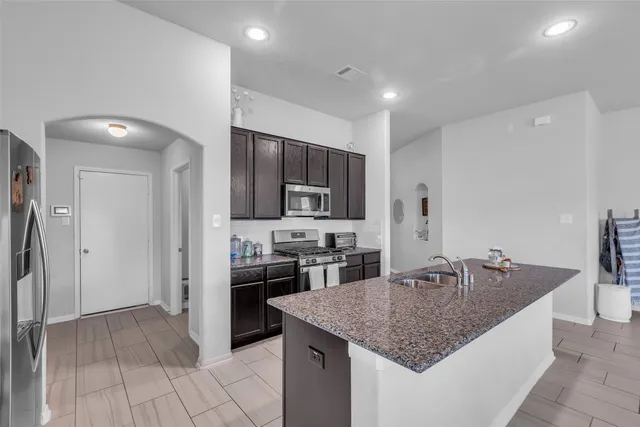 $272,700 | 15322 Laceleaf Trail, Houston, TX 77044