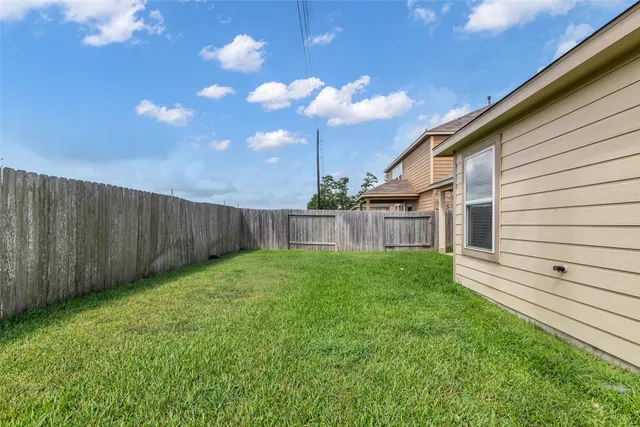 $272,700 | 15322 Laceleaf Trail, Houston, TX 77044