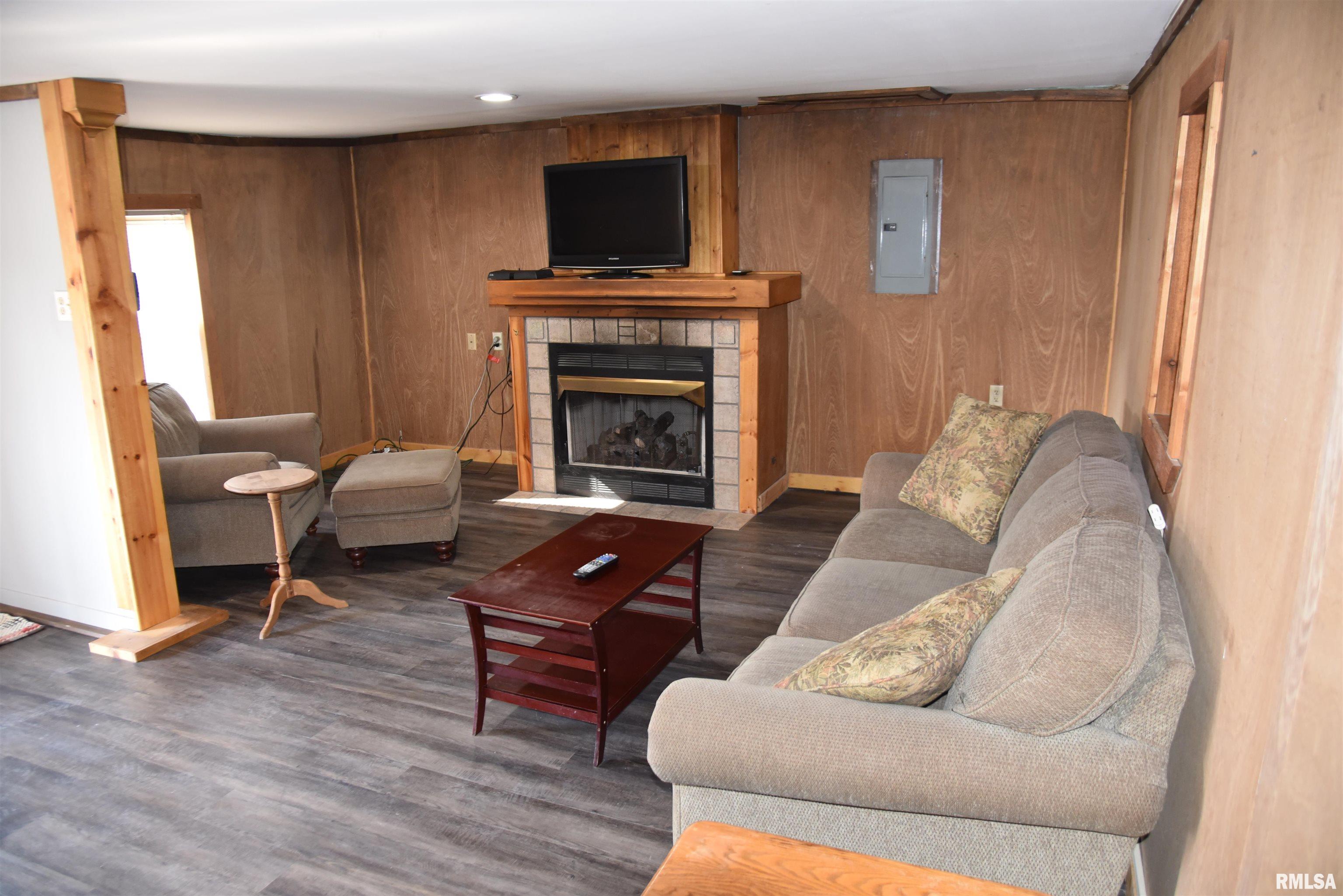 235 Dutton Chapel Road Herod, IL 62947 - Photo 11 of 38