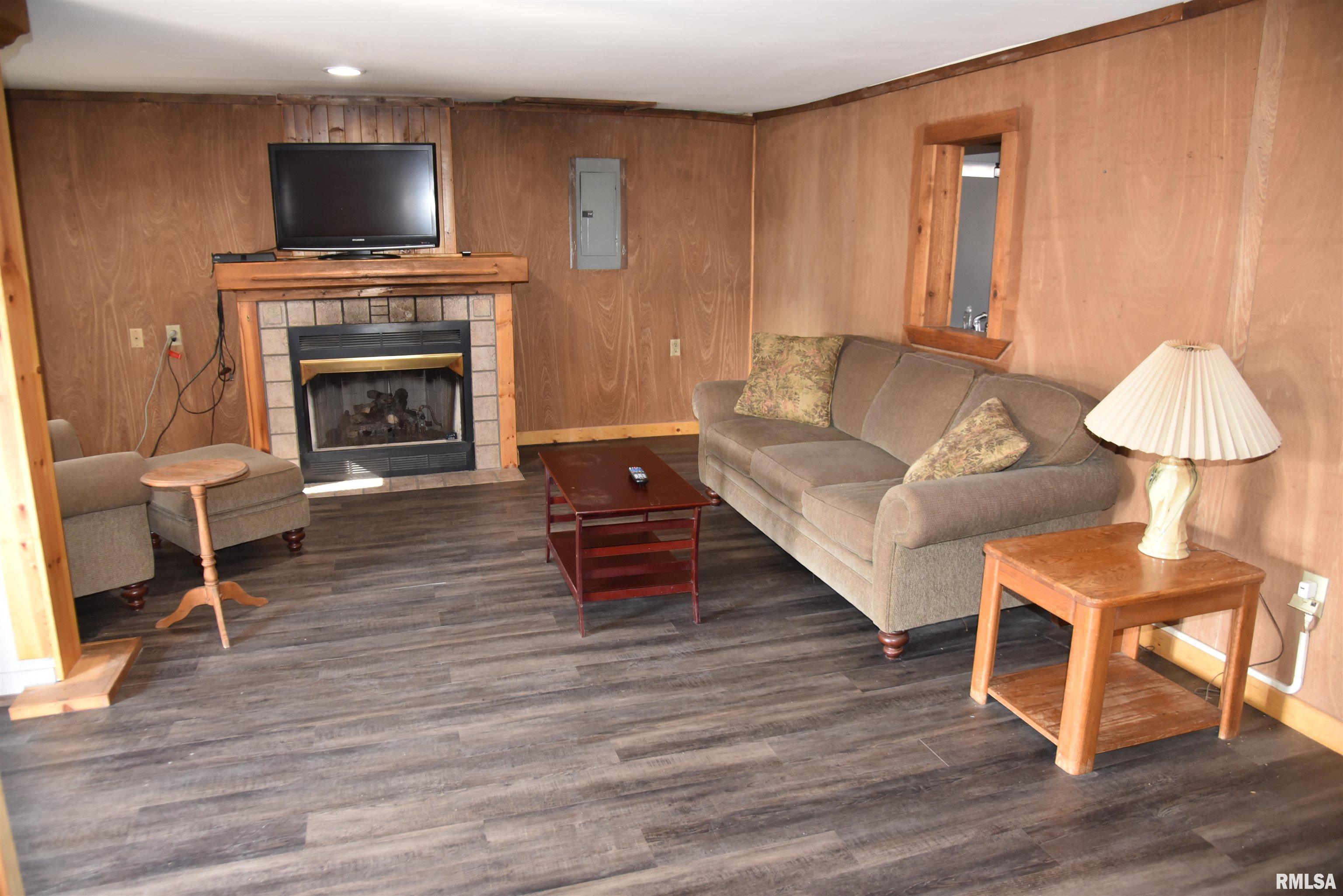 235 Dutton Chapel Road Herod, IL 62947 - Photo 10 of 38