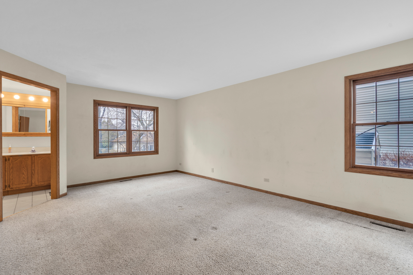 3702 Biscayne Road McHenry, IL 60050 - Photo 11 of 23