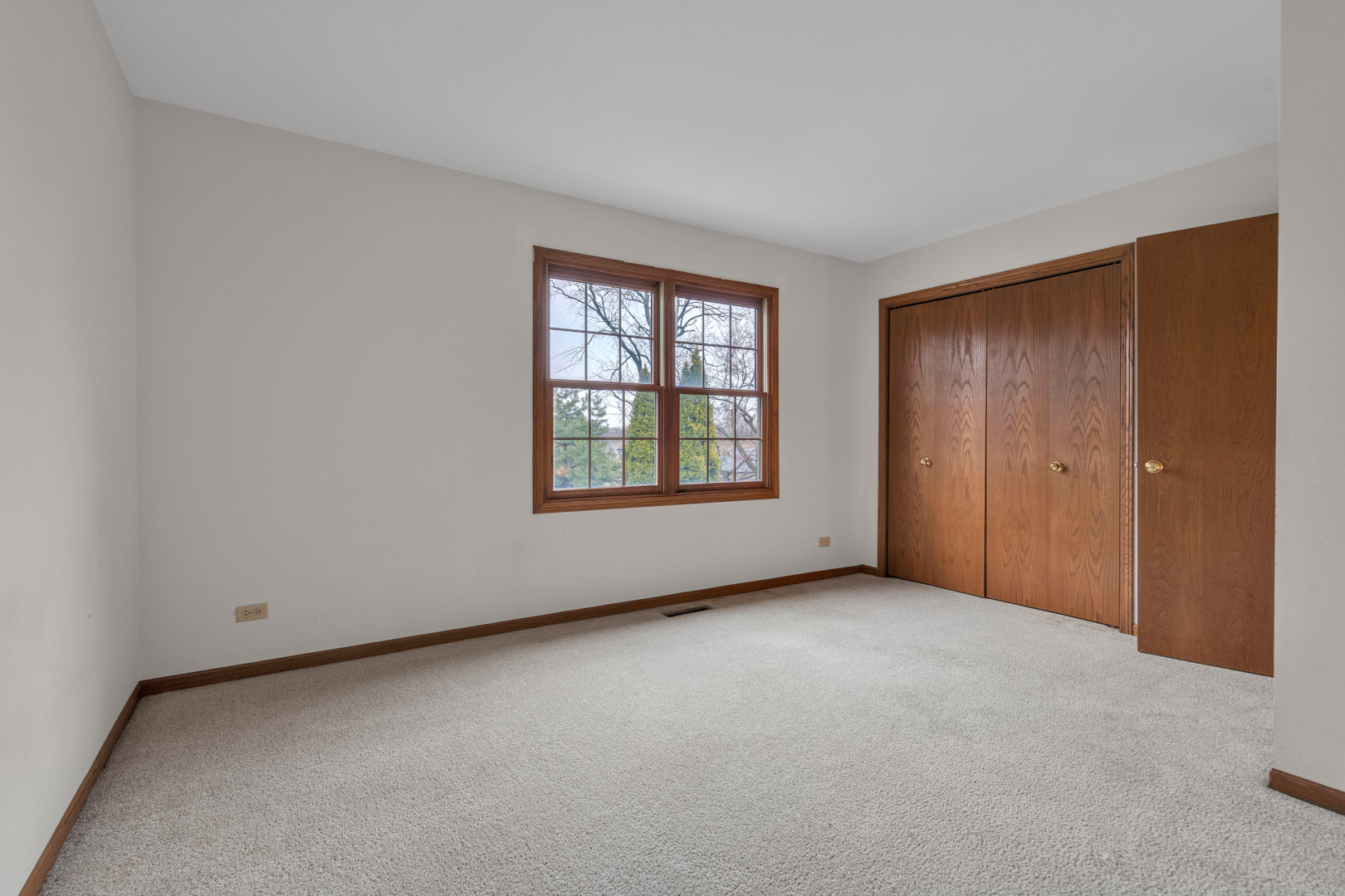 3702 Biscayne Road McHenry, IL 60050 - Photo 13 of 23