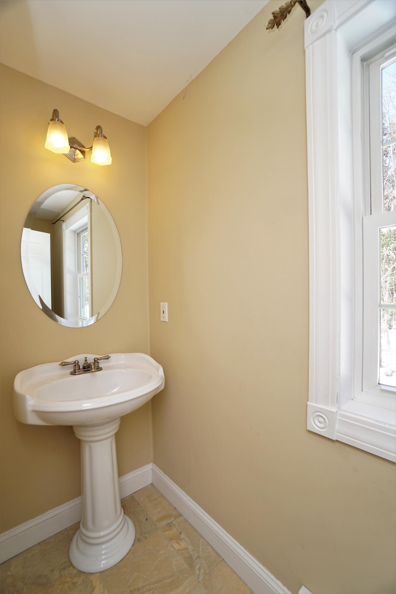 61 Sloans Cove Road Raymond, ME 04071 - Photo 18 of 48 DSC06835