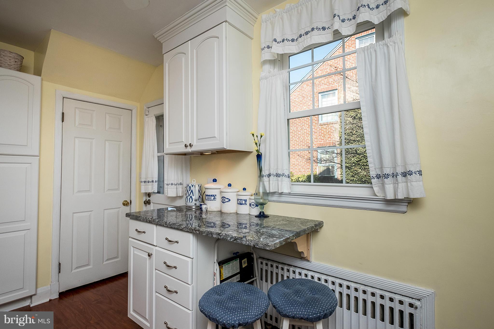 6313 Mt Ridge Road Catonsville, MD 21228 - Photo 9 of 26 Kitchen