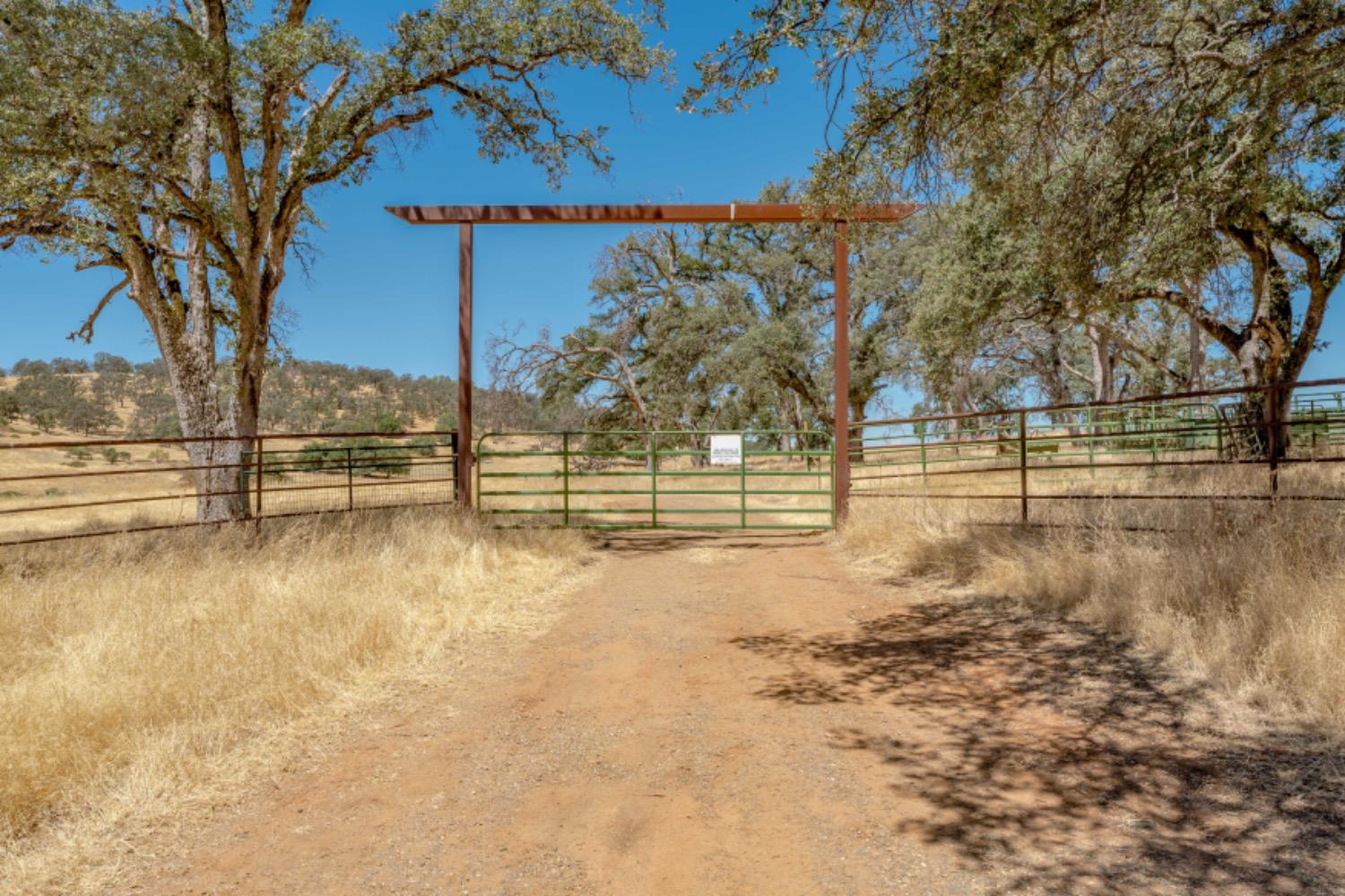 27044 McCourtney Road Grass Valley, CA 95949 - Photo 27 of 74