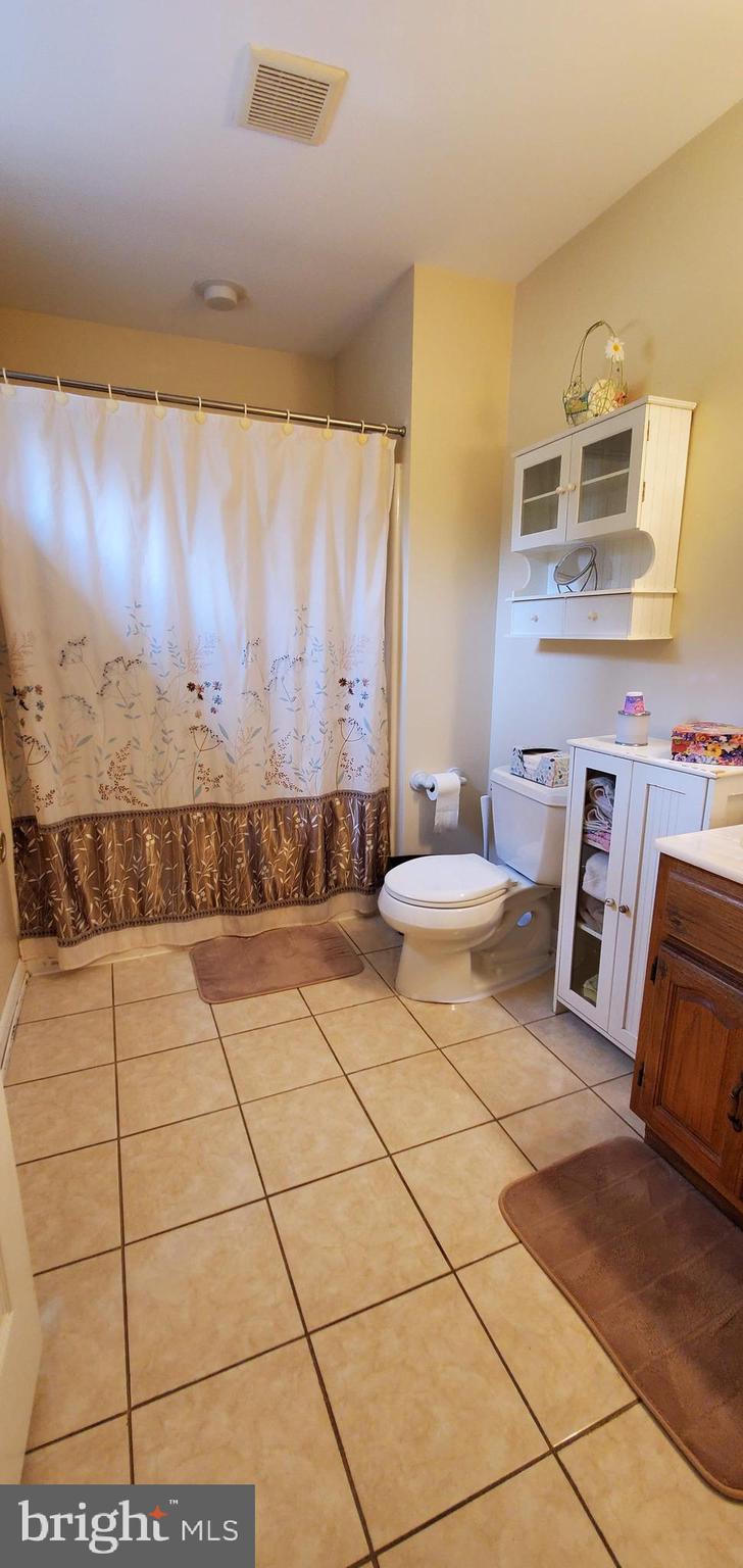 207 Kingsley Road Cherry Hill, NJ 08034 - Photo 14 of 24