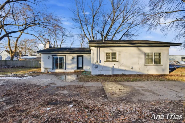 $238,900 | 3755 Jefferson Avenue Southeast, Wyoming, MI 49548