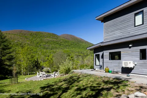 $1,150,000 | 23 Traver Hollow Road, Boiceville, NY 12412