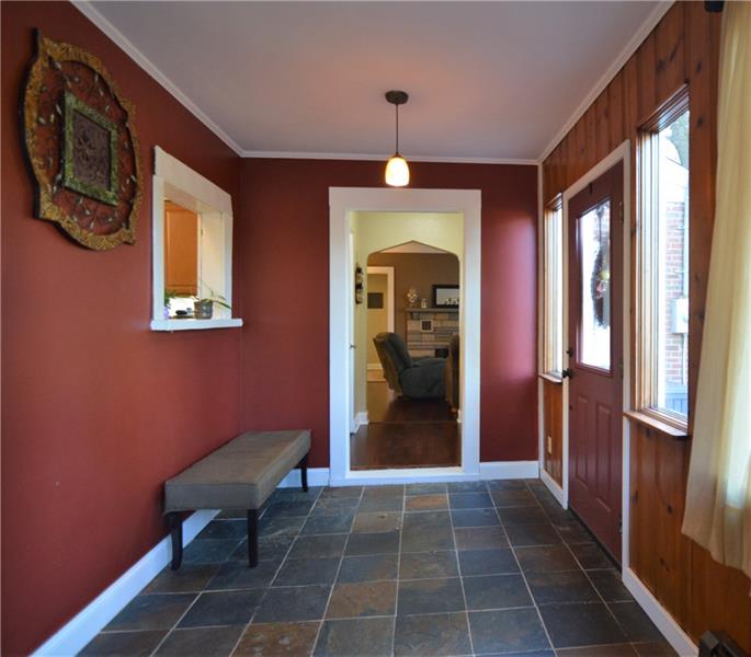 149 Thomas Road Canonsburg, PA 15317 - Photo 9 of 25 Gallery Image 9