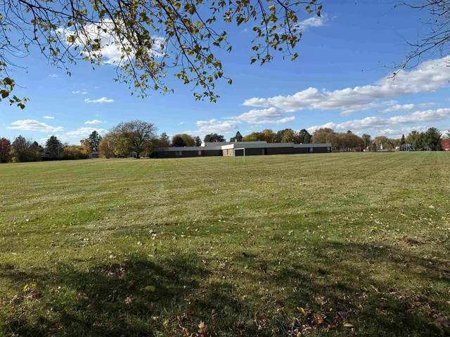 $324,900 | 2640 Shady Lane, Beloit, WI 53511