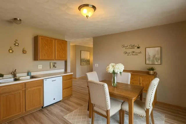 $324,900 | 2640 Shady Lane, Beloit, WI 53511