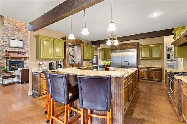 $1,275,000 | 650 Highway 13, Warrensburg, MO 64093