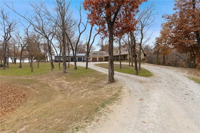 $1,275,000 | 650 Highway 13, Warrensburg, MO 64093
