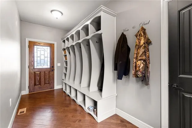 $1,275,000 | 650 Highway 13, Warrensburg, MO 64093