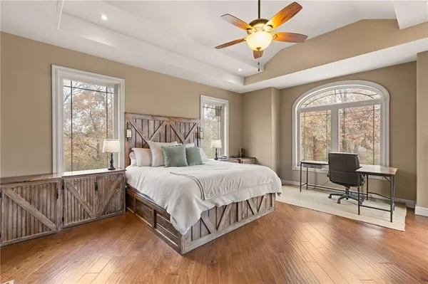 $1,275,000 | 650 Highway 13, Warrensburg, MO 64093