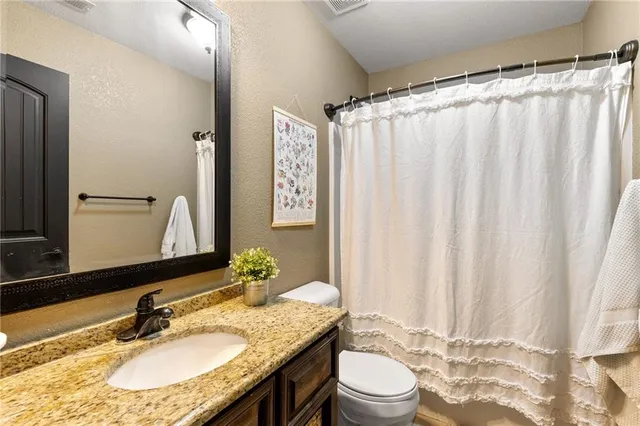 $1,275,000 | 650 Highway 13, Warrensburg, MO 64093