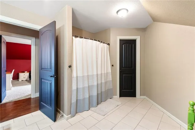 $1,275,000 | 650 Highway 13, Warrensburg, MO 64093