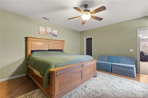 $1,275,000 | 650 Highway 13, Warrensburg, MO 64093