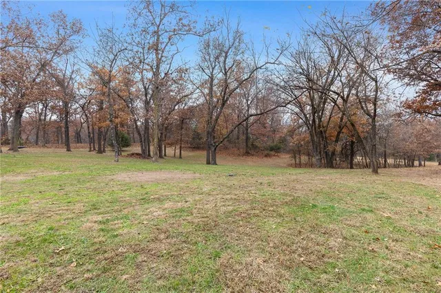 $1,275,000 | 650 Highway 13, Warrensburg, MO 64093
