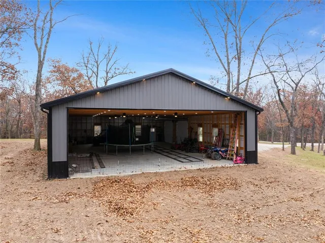 $1,275,000 | 650 Highway 13, Warrensburg, MO 64093