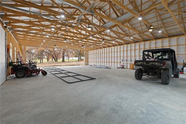 $1,275,000 | 650 Highway 13, Warrensburg, MO 64093