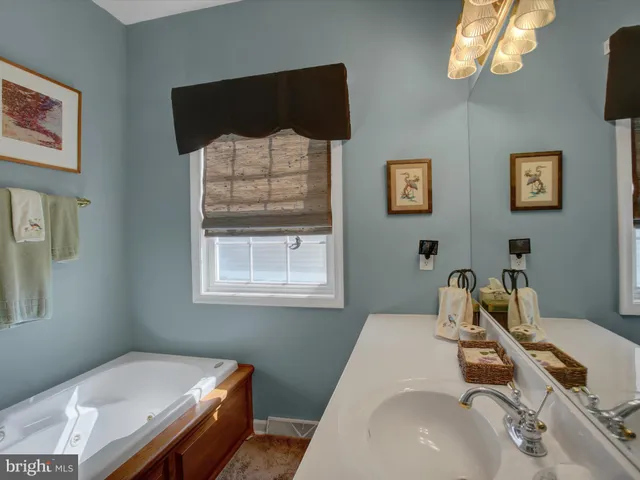 $659,900 | 8140 Golf Vista Drive, Greencastle, PA 17225