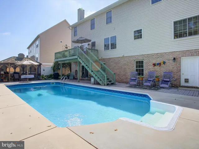 $659,900 | 8140 Golf Vista Drive, Greencastle, PA 17225