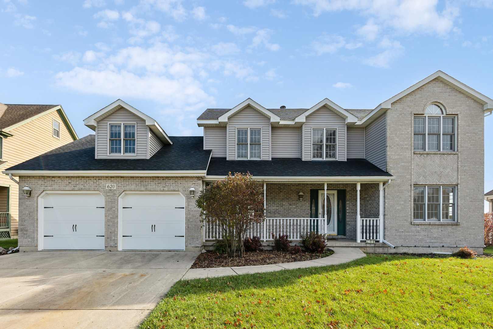 620 Rees Street Hinckley, IL 60520 - Photo 1 of 29 Gallery Image 1