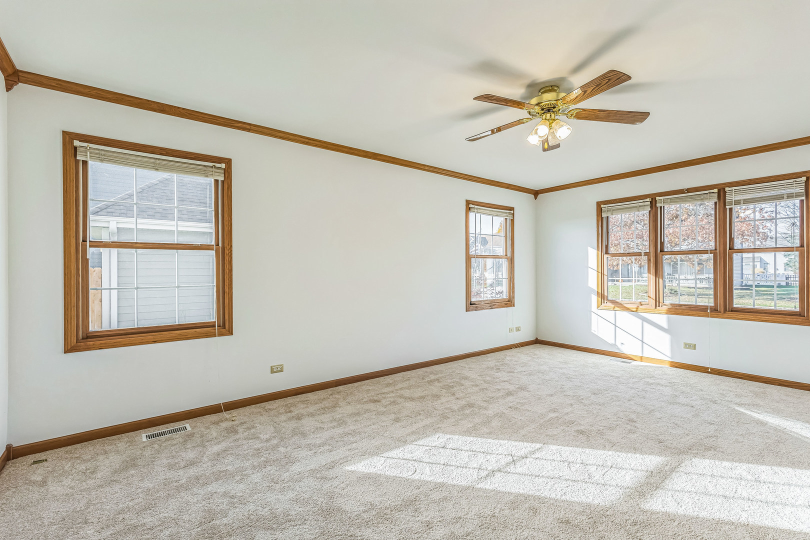 620 Rees Street Hinckley, IL 60520 - Photo 23 of 29 Gallery Image 23