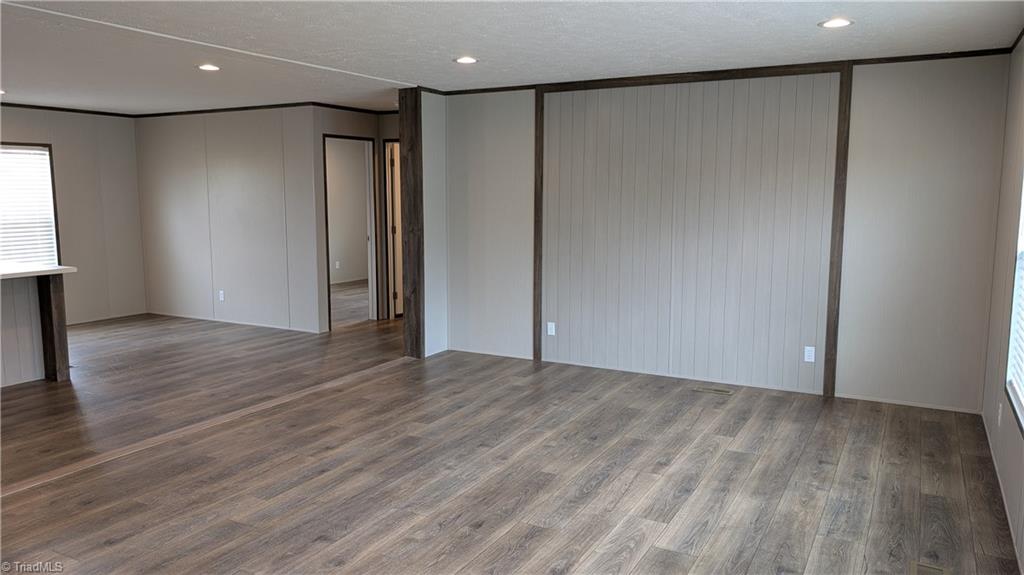 2698 West Simpson Road Burlington, NC 27217 - Photo 3 of 45 Gallery Image 3