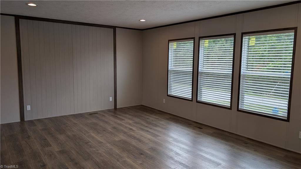 2698 West Simpson Road Burlington, NC 27217 - Photo 8 of 45 Gallery Image 8