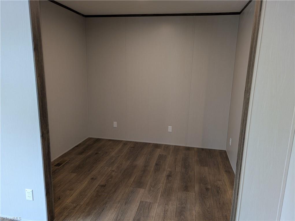2698 West Simpson Road Burlington, NC 27217 - Photo 9 of 45 Gallery Image 9