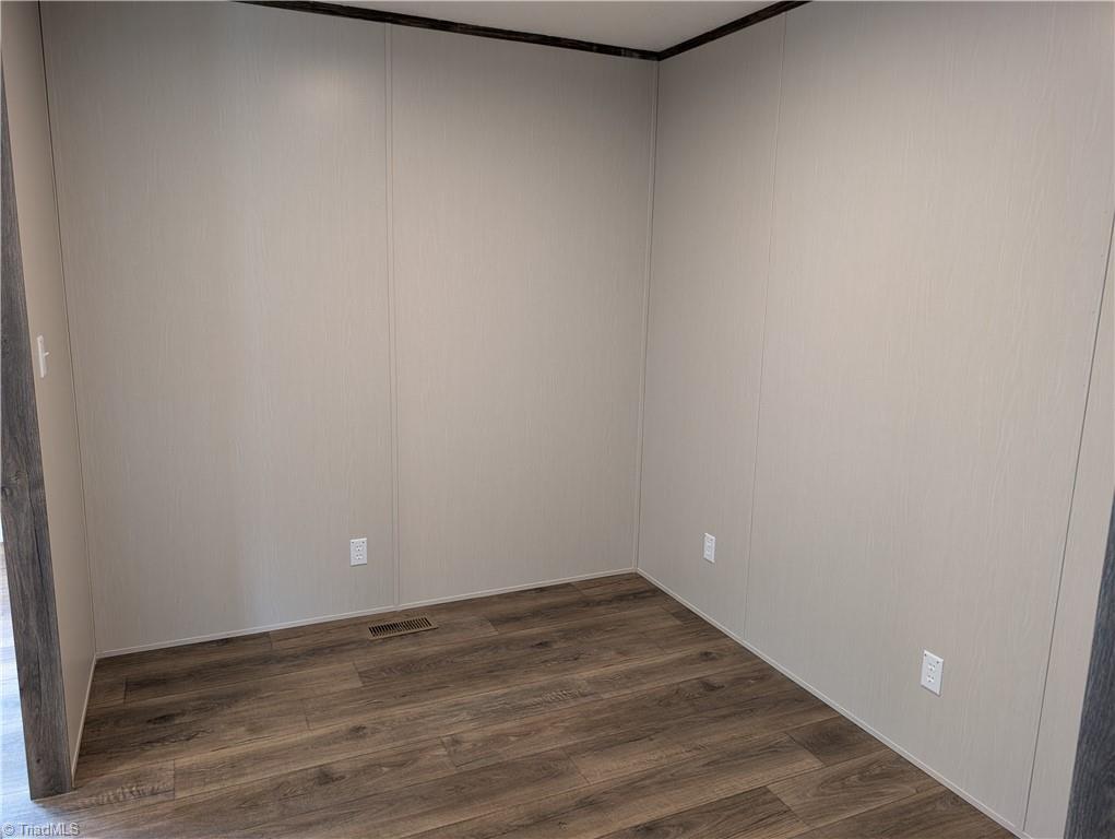 2698 West Simpson Road Burlington, NC 27217 - Photo 10 of 45 Gallery Image 10