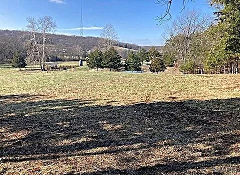 $147,500 | 9916 Hawks Point Drive, Dittmer, MO 63023