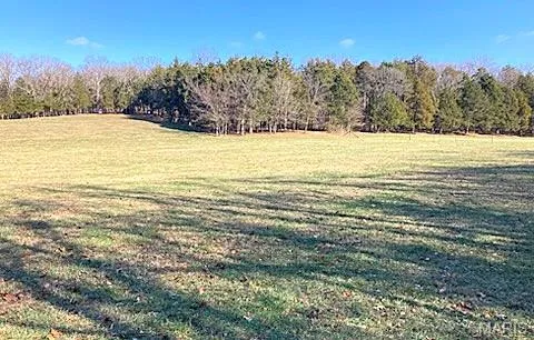 $147,500 | 9916 Hawks Point Drive, Dittmer, MO 63023