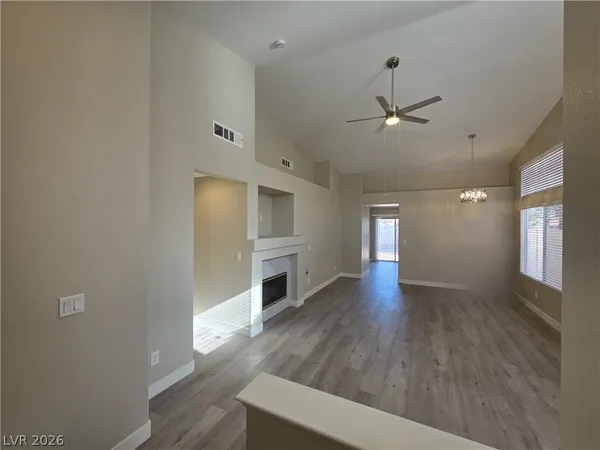 $1,900 | 626 Palmwood Lane, Las Vegas, NV 89123