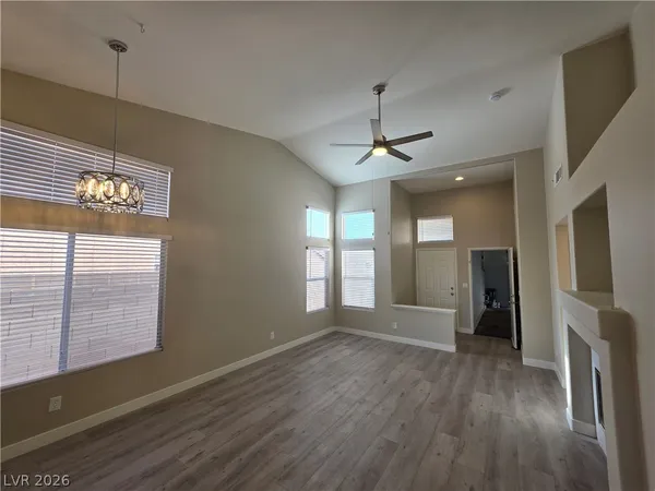 $1,900 | 626 Palmwood Lane, Las Vegas, NV 89123