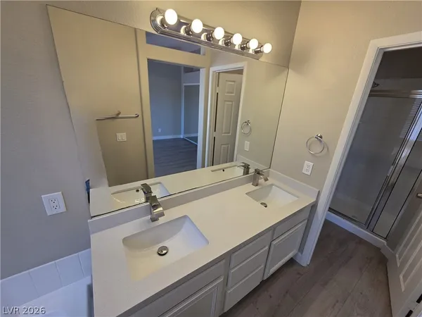 $1,900 | 626 Palmwood Lane, Las Vegas, NV 89123