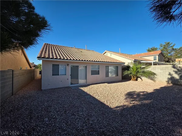 $1,900 | 626 Palmwood Lane, Las Vegas, NV 89123