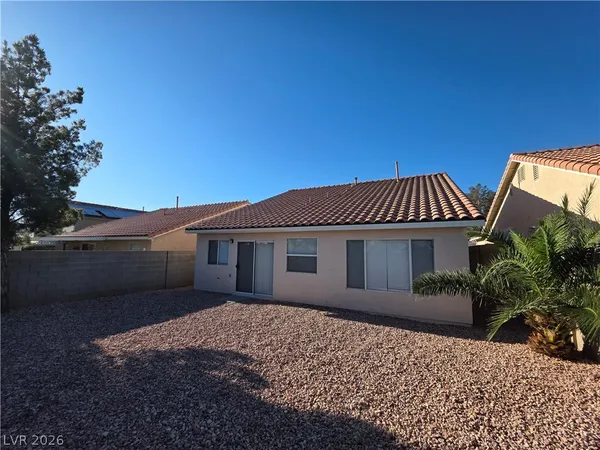 $1,900 | 626 Palmwood Lane, Las Vegas, NV 89123