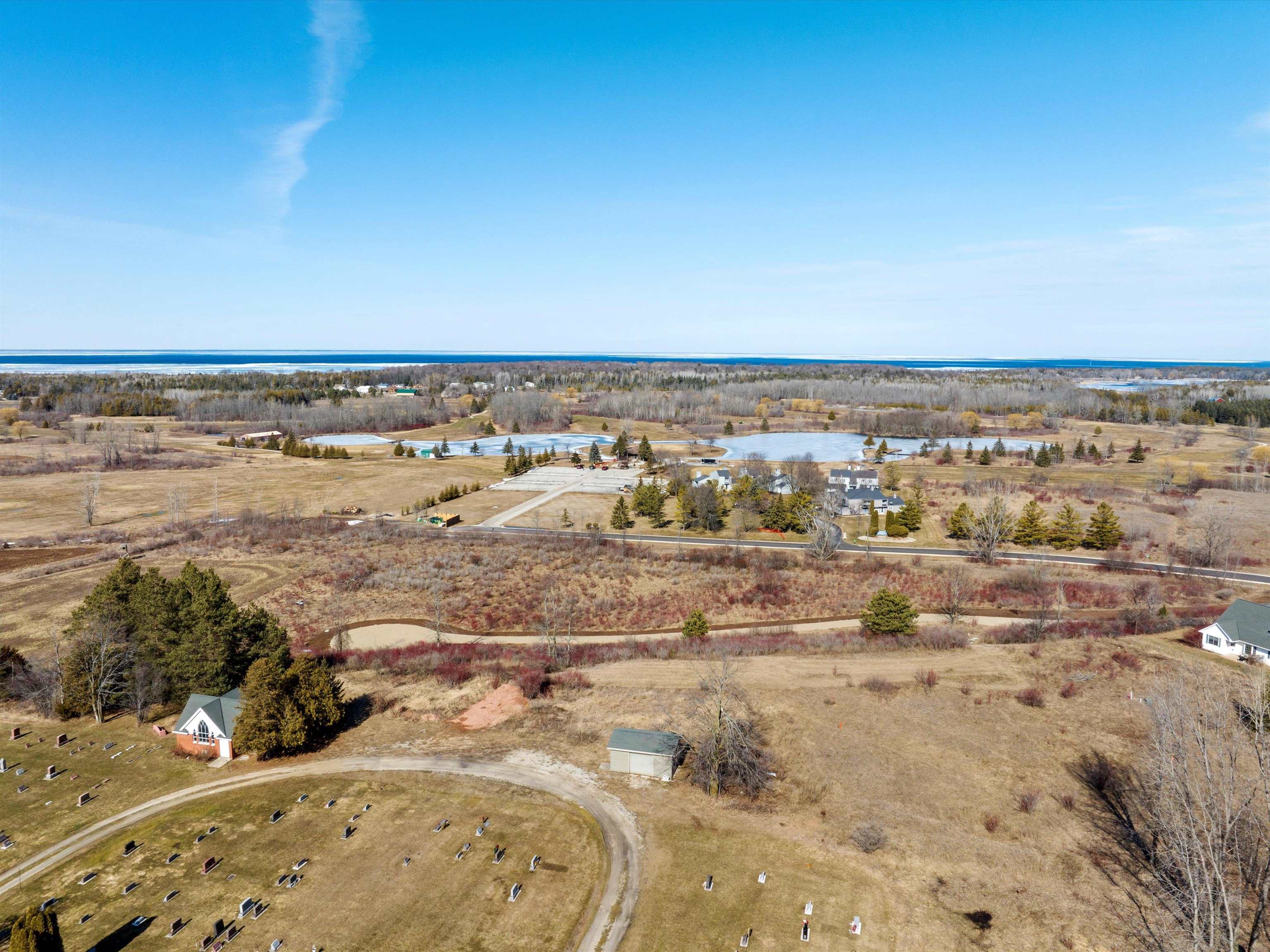 Jacobs Court, Unit 2 Sturgeon Bay, WI 54235 - Photo 3 of 5