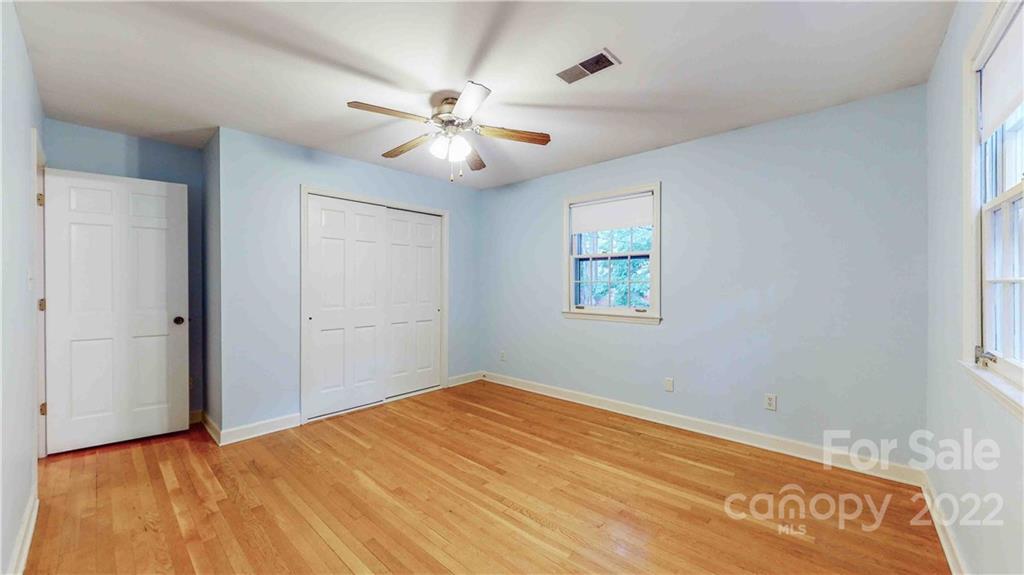 6620 Fairlawn Road Charlotte, NC 28215 - Photo 37 of 43 a view of empty room with window