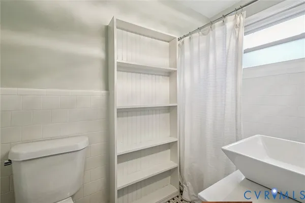 $2,500 | 4802 Patterson Avenue, Richmond, VA 23226